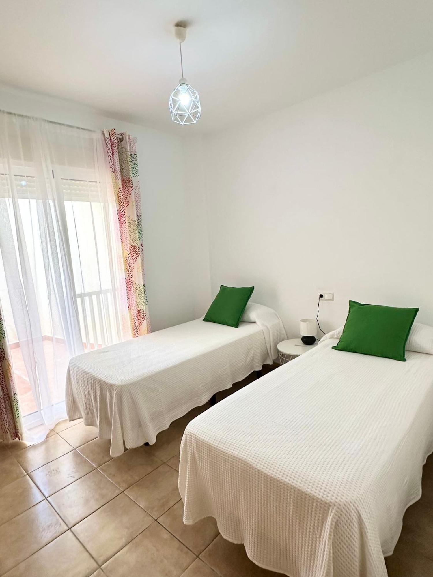 Apartamento E&D Nerja Exteriör bild